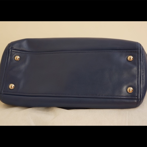 NWOT Prada Convertible Tote Vitello Daino Medium - Picture 3 of 6